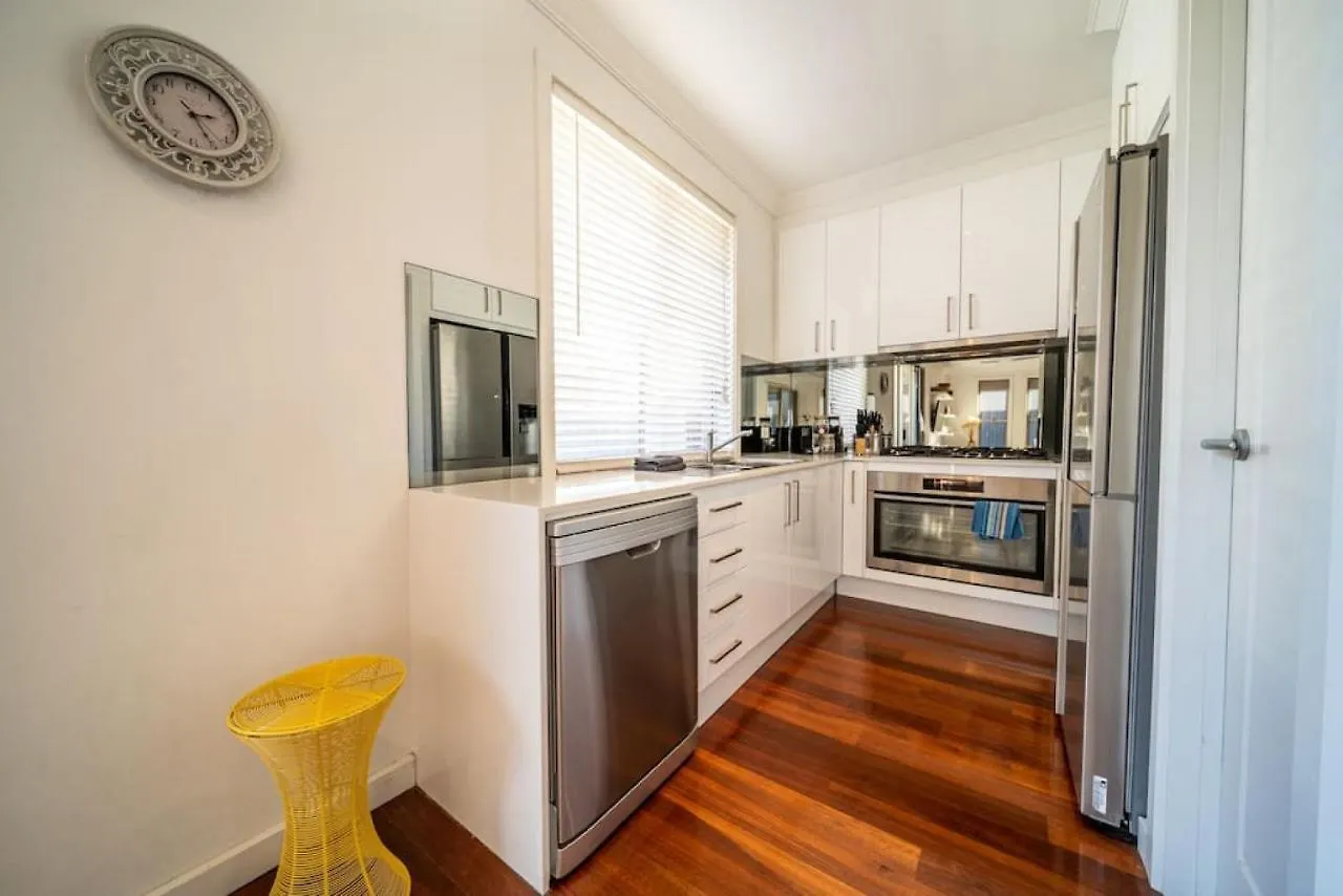 Holiday home The Arlington West Hindmarsh Villa Adelaide Australia