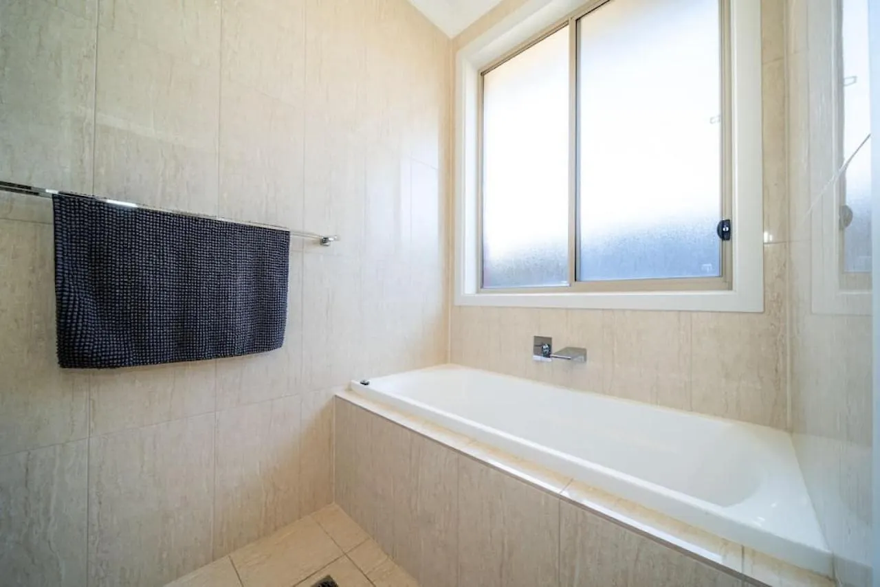 The Arlington West Hindmarsh Villa Adelaide Holiday home